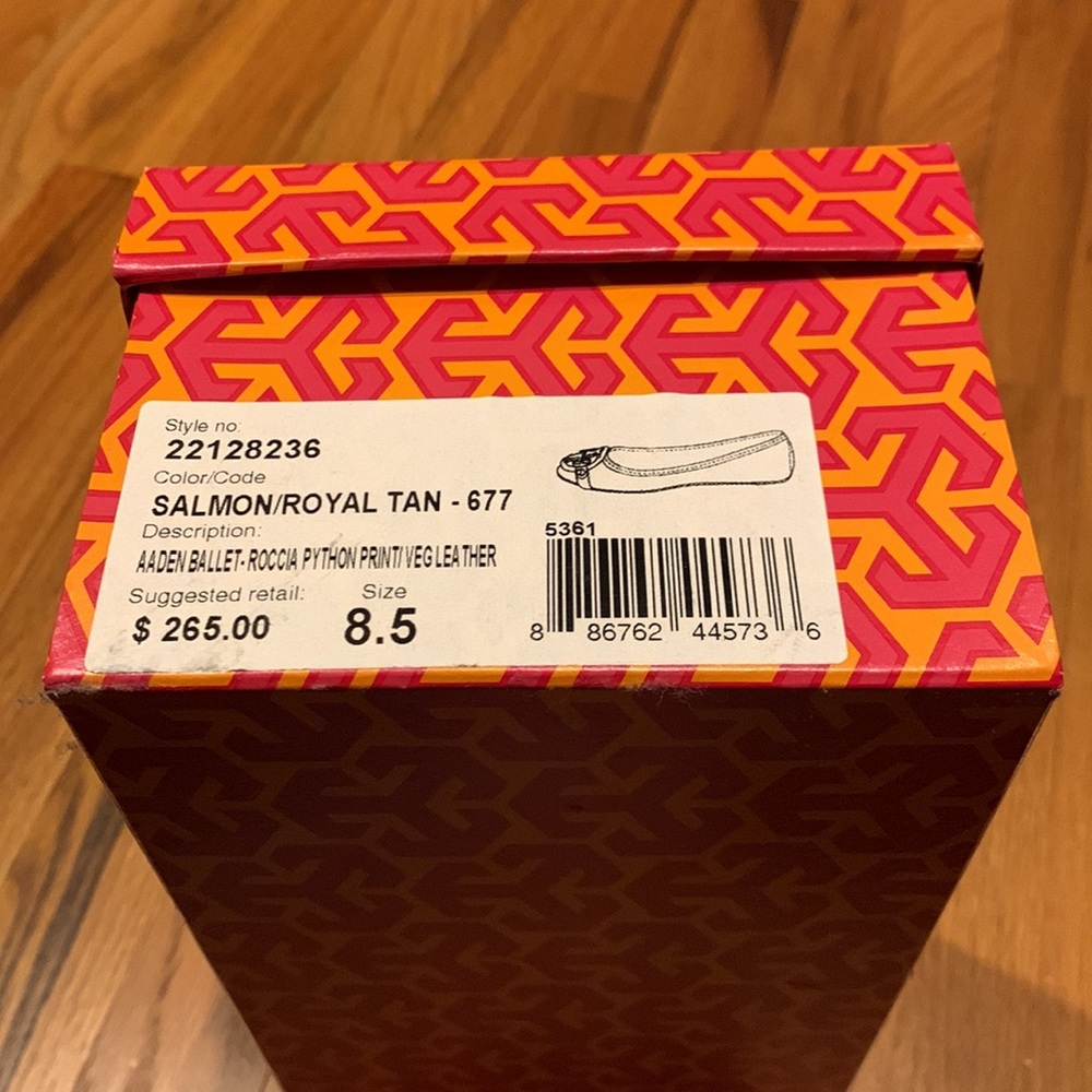 Tory Burch Python Print Ballet Flat In Size 8.5 - image 7